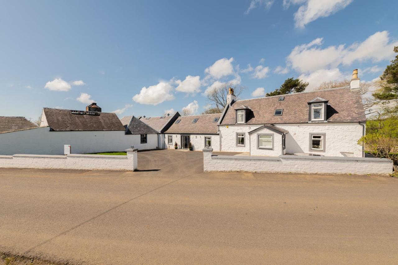 Nether Newton - Sleeps 12, Hottub, Sauna, Private Garden Newmilns Экстерьер фото